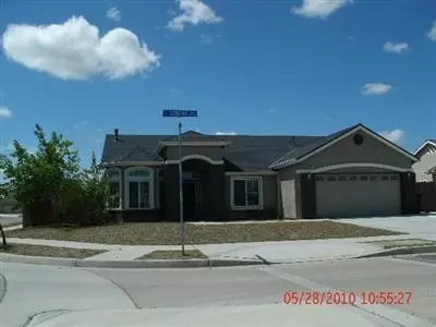 2209 Lorena Ave, Sanger, CA 93657 photo 1