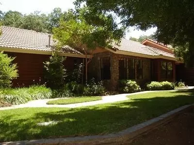 26099 Pittman Hill Rd, Clovis, CA 93619 photo 1