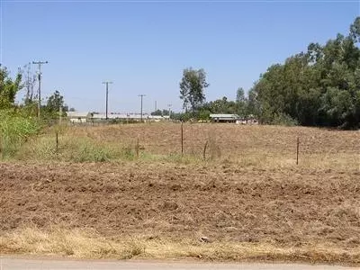 13612 E Griffith Ave, Sanger, CA 93657 photo 2