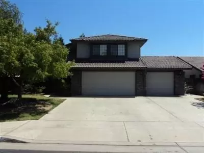 2080 Windsor Ave, Clovis, CA 93611 photo 1