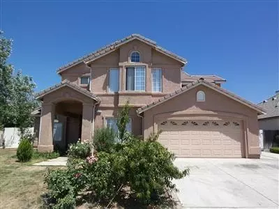 1817 Goshen Ave, Clovis, CA 93611 photo 1