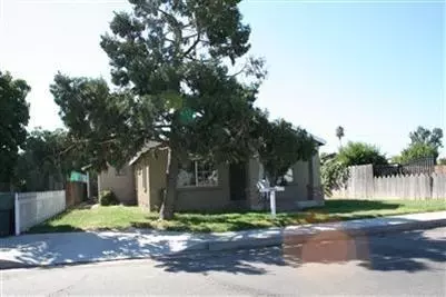1213 Humboldt Ave, Chowchilla, CA 93610 photo 1