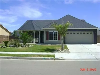 1091 Prosperity Dr, Lemoore, CA 93245 photo 1