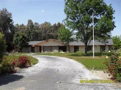 7936 E Alluvial Ave, Clovis, CA 93619 photo 1