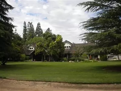 2733 Heritage Ave, Clovis, CA 93619 photo 1