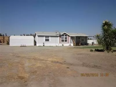 18533 Gordon St, Chowchilla, CA 93610 photo 1