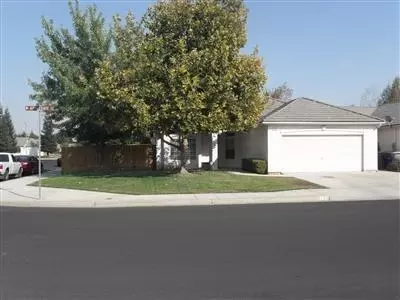 703 Applegate Ave, Clovis, CA 93611 photo 1