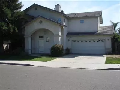 3374 Diane Way, Madera, CA 93637 photo 1