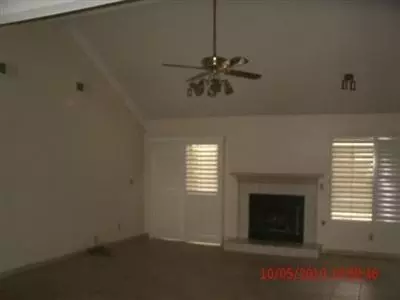 750 W Sierra, Clovis, CA 93612 photo 5