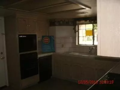 750 W Sierra, Clovis, CA 93612 photo 2