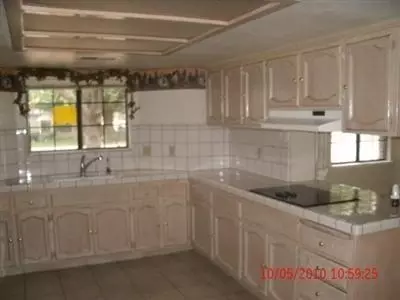 750 W Sierra, Clovis, CA 93612 photo 3