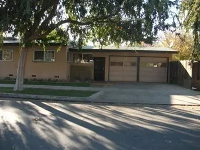 19567 Western Way, Madera, CA 93638 photo 1