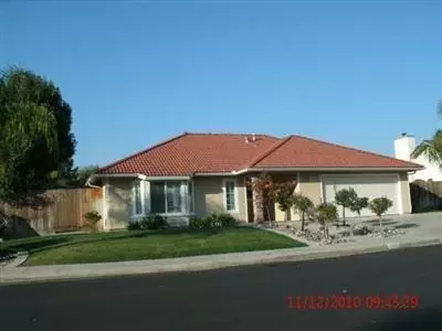 1086 Carolina Ave, Clovis, CA 93611 photo 1