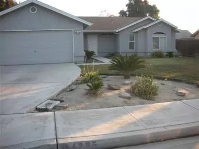 14285 W C St, Kerman, CA 93630 photo 1