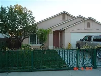 742 Rabe St, Firebaugh, CA 93622 photo 1