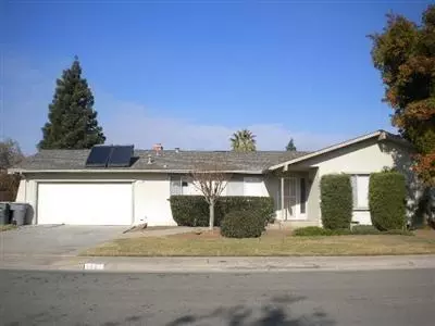 1927 Mitchell Ave, Clovis, CA 93611 photo 1
