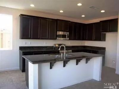 7078 Stonebrooke Dr, Vallejo, CA 94591 photo 2