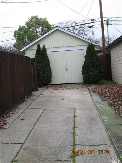 514 Steffan St, Vallejo, CA 94591 photo 9