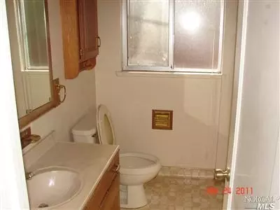 493 Maple Ave, Vallejo, CA 94591 photo 4