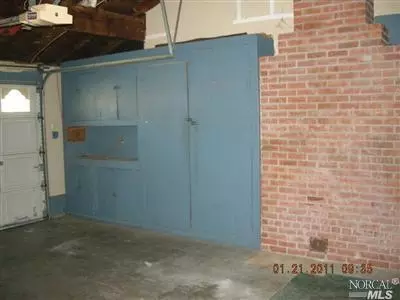 611 W D St, Dixon, CA 95620 photo 17
