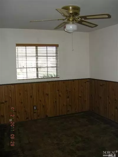 611 W D St, Dixon, CA 95620 photo 9
