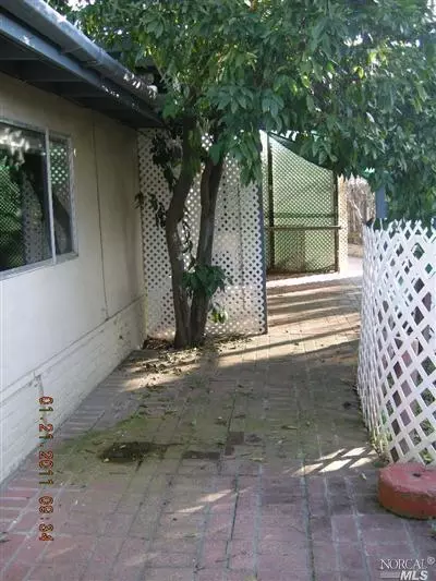 611 W D St, Dixon, CA 95620 photo 15
