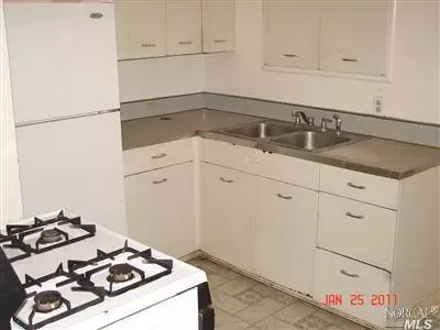 1051 Maple Ave, Vallejo, CA 94591 photo 3