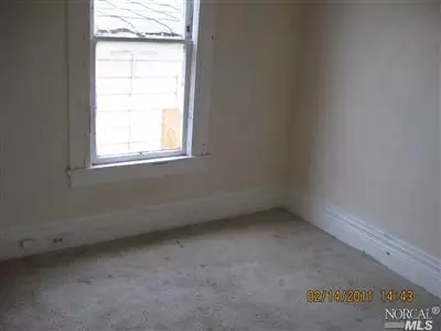 614 York St, Vallejo, CA 94590 photo 9