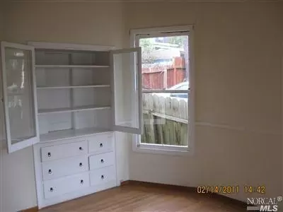 614 York St, Vallejo, CA 94590 photo 5