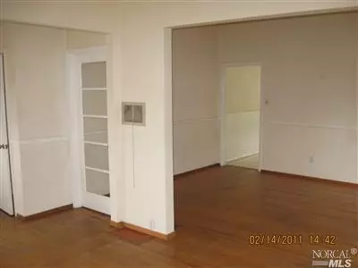 614 York St, Vallejo, CA 94590 photo 4