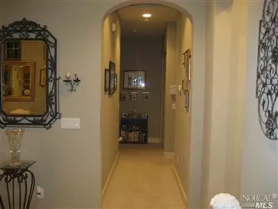 8909 Chantilly Ct, Vallejo, CA 94591 photo 8