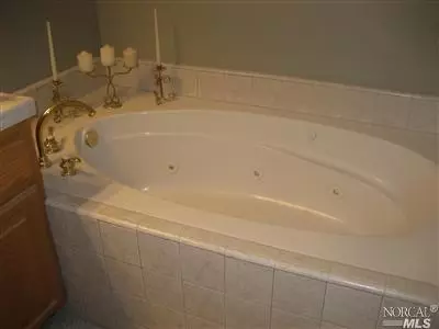 8909 Chantilly Ct, Vallejo, CA 94591 photo 13