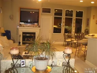 8909 Chantilly Ct, Vallejo, CA 94591 photo 4