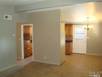 476 Diana Dr, Vallejo, CA 94589 photo 5