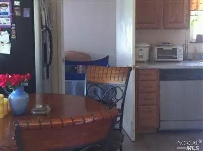 937 Pine St, Vallejo, CA 94590 photo 6