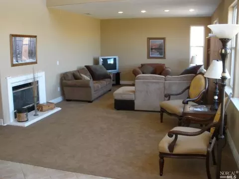 2841 Thornbury Ct, Vallejo, CA 94591 photo 4