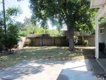 568 Trinity Ct, Dixon, CA 95620 photo 13