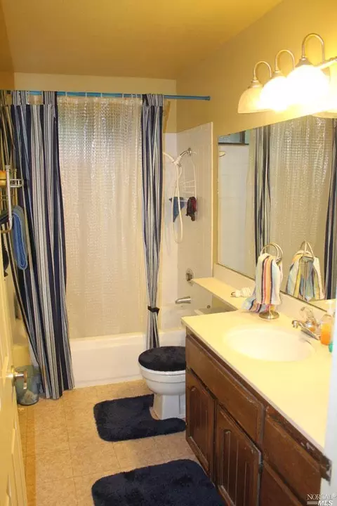 121 Lair Ct, Vallejo, CA 94591 photo 23