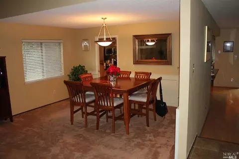 121 Lair Ct, Vallejo, CA 94591 photo 5