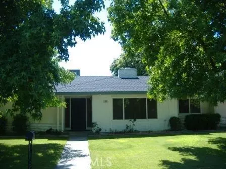 404 Hilton St, Madera, CA 93637 photo 1