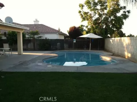 38 East Loop, Madera, CA 93637 photo 17