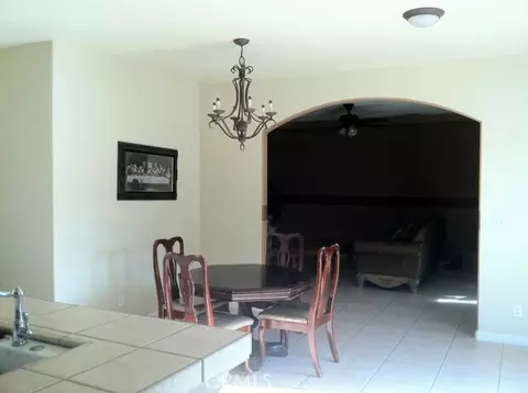 1532 Taylor Ln, Madera, CA 93637 photo 3