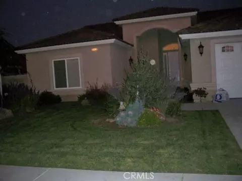 1453 Larrete Ave, Madera, CA 93637 photo 1