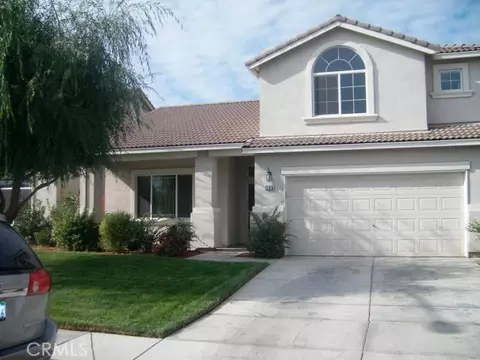 1166 Hazelnut Ln, Madera, CA 93637 photo 1