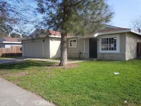 1101 Davis St, Madera, CA 93638 photo 1