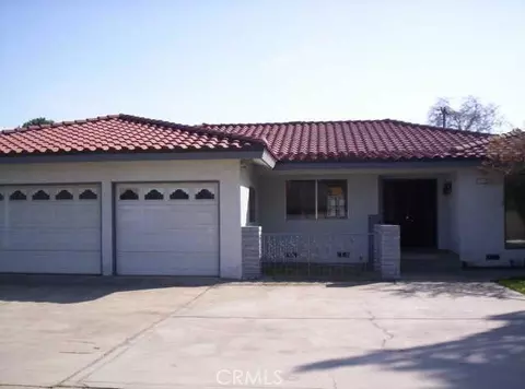 1916 Sunset Ave, Madera, CA 93637 photo 1