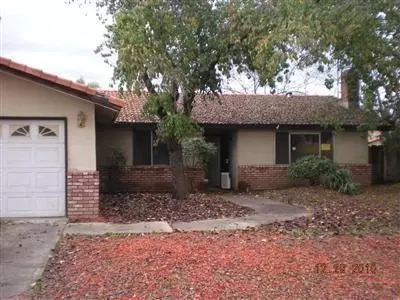 5191 E Dwight Way, Fresno, CA 93727 photo 1