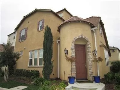 1765 N Merlan Ln, Clovis, CA 93619 photo 1