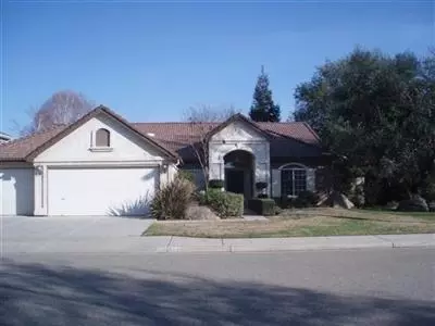 711 N Oxford Ave, Clovis, CA 93611 photo 1
