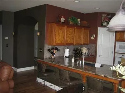 1730 N Mckelvy, Clovis, CA 93619 photo 4
